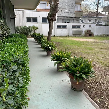 Ξενοδοχείο Panoramic 2*